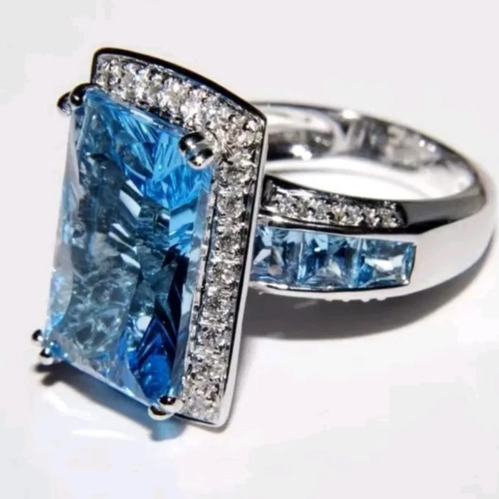 12 TCW Swiss Blue topaz & White Sapphire Luxurious 925 Silver Statement Ring Sz9